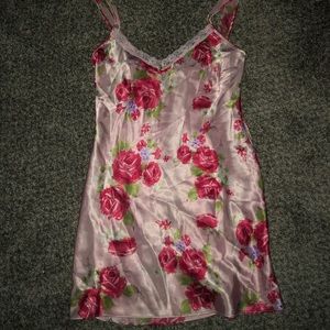 Vintage Pink Floral Gown🌸